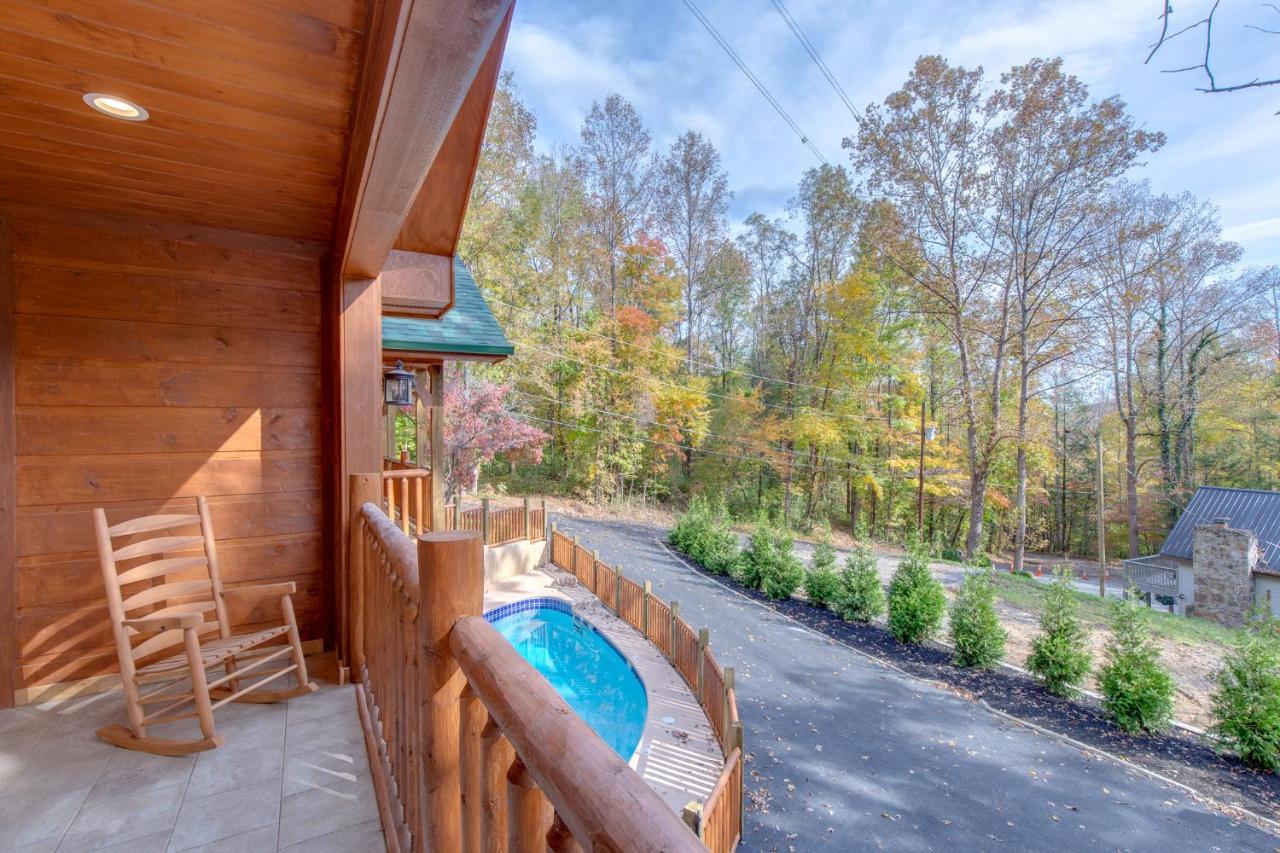 Smoky Mountain Splash Gatlinburg Exterior photo